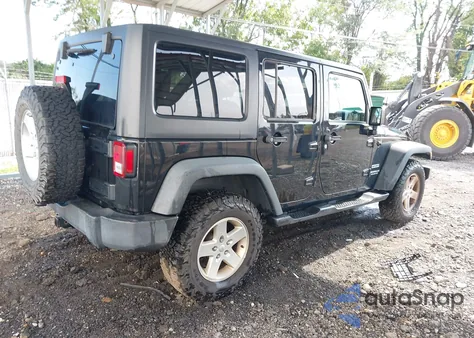 2017 Jeep Wrangler Unlimited Sport 4X4 из США, поврежденный, VIN 1C4BJWDG8HL622114